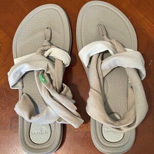 Sanuk Yoga Slings Size 8